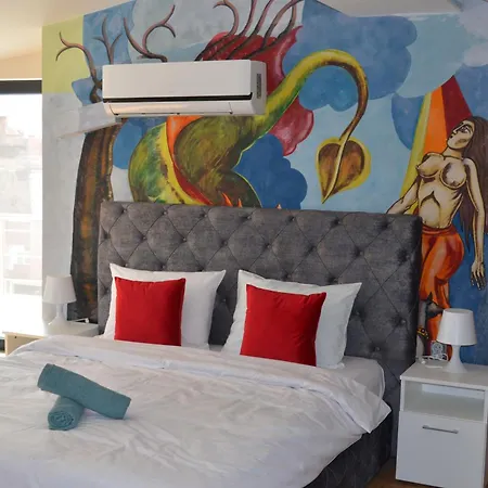 Apartment Artistic Loft With Amazing View, Mrenicov Plovdiv