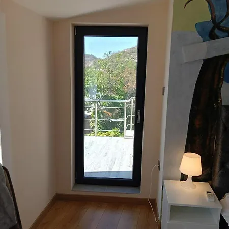 Artistic Loft With Amazing View, Mrenicov Apartment Plovdiv