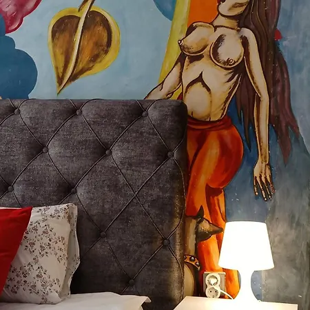 Artistic Loft With Amazing View, Mrenicov Apartment Plovdiv