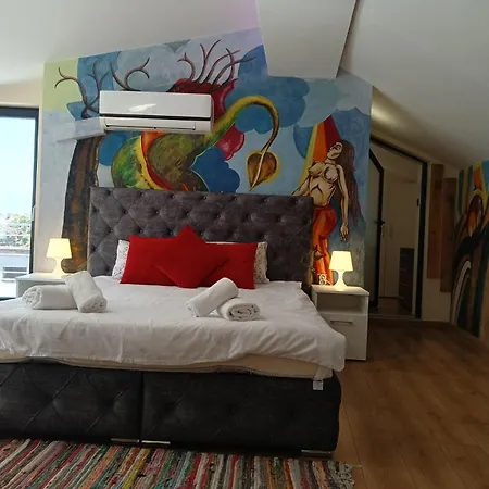 Апартаменты Artistic Loft Panoramic View Center Пловдив