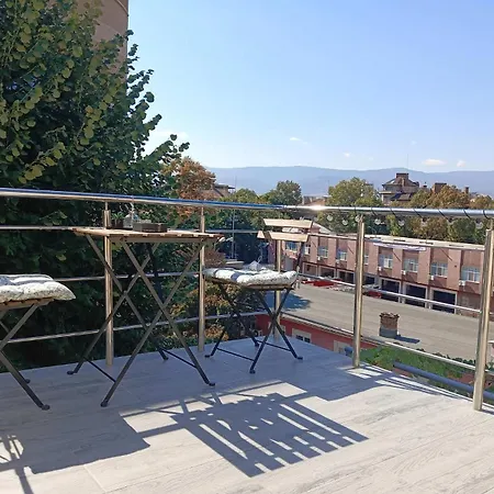 Апартаменты Artistic Loft Panoramic View Center