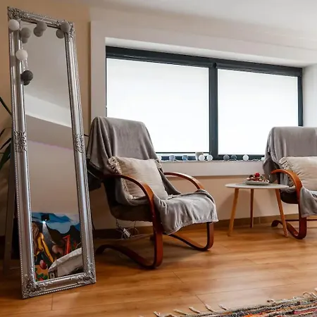 Artistic Loft With Amazing View, Mrenicov Апартамент Пловдив