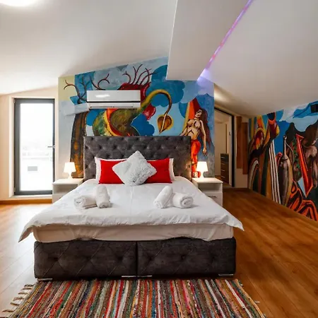 Artistic Loft Panoramic View Center Plovdiv