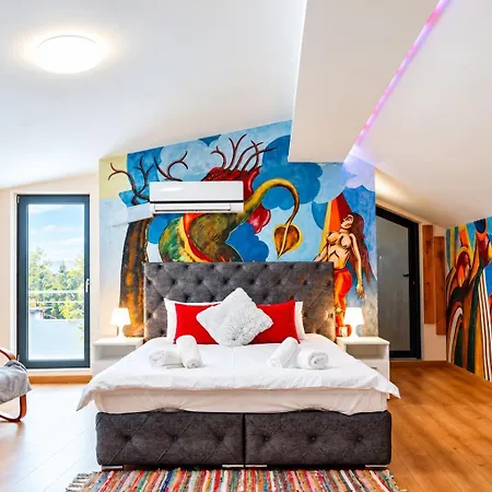 Artistic Loft Panoramic View Center Apartamento
