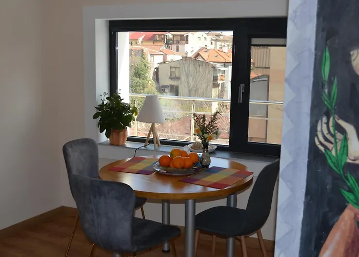 Artistic Loft Panoramic View Top Center 公寓 *